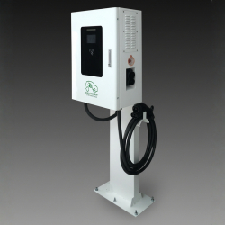 Chargeur rapide JUPITER DC 40 kW CCS2 avec câble de recharge et bouton d'arrêt d'urgence