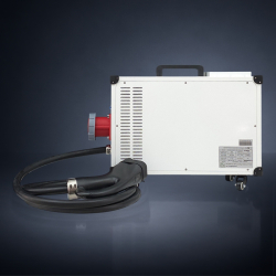 Chargeur mobile DC 40 kW JUPITER wallgreenbox avec vue latérale et plaque signalétique